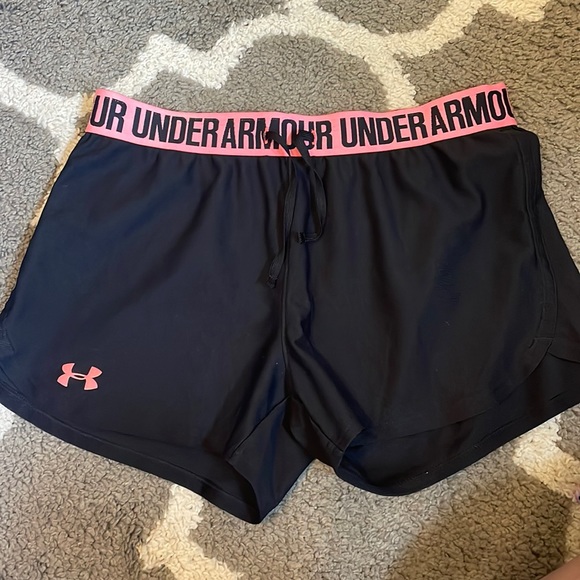 UA shorts - Picture 1 of 1